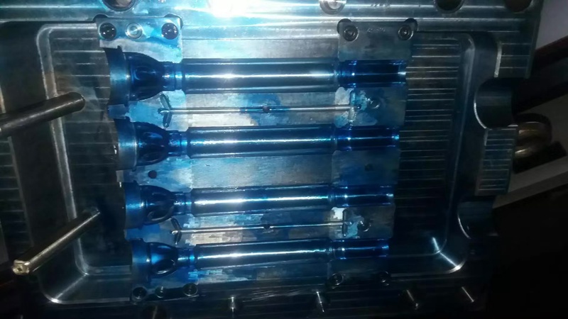 模具(jù) (4)